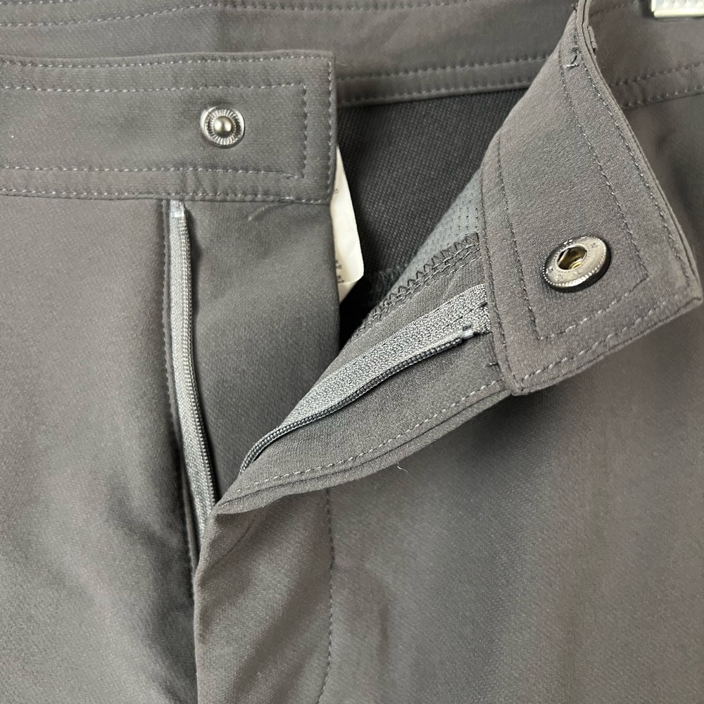 Fabletics Pants Mens FL2 Classic Fit Gray Performance Size Medium - Picture 4 of 8